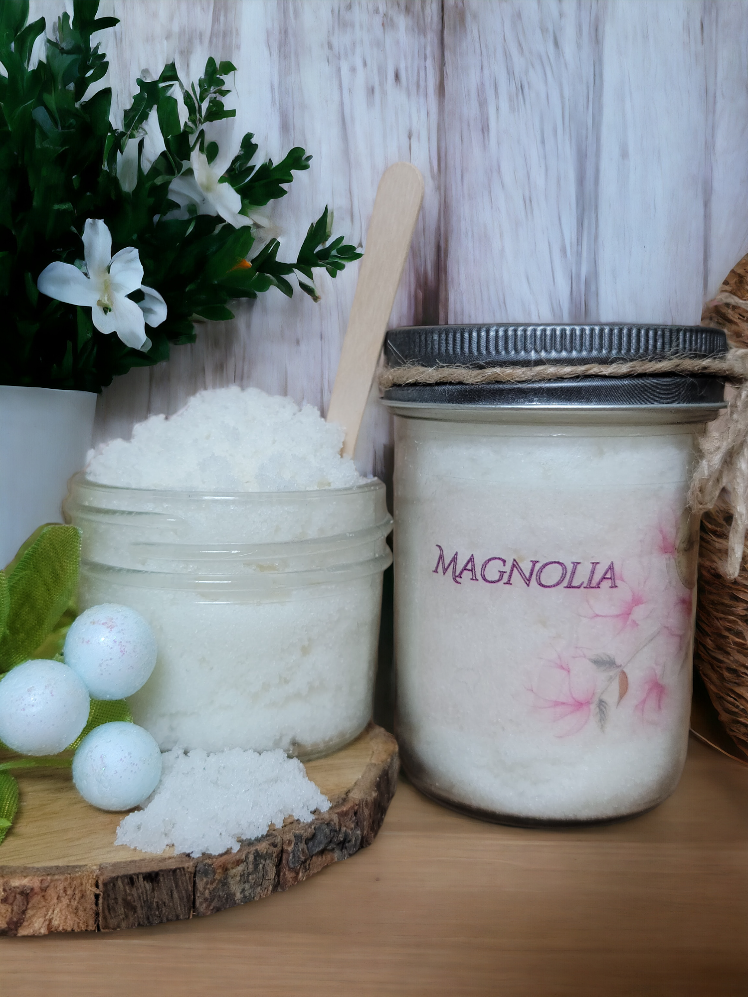 Sweet Sugar Scrub - Magnolia Image